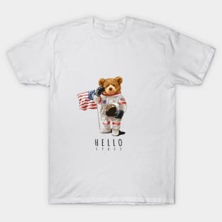 Cute bear design "Hello space" T-Shirt